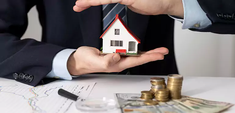 Who Do We Buy Houses From in Rockford, IL?